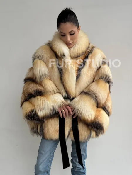 Шуба из меха лисы «Golden fox» - летучая мышь - фото 6
