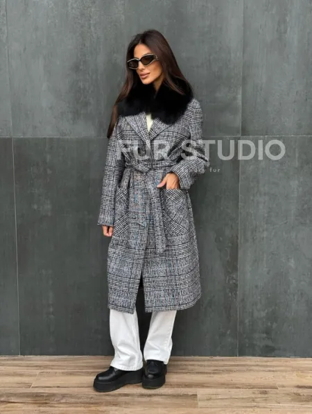 Пальто зимнее с мехом - фото 9