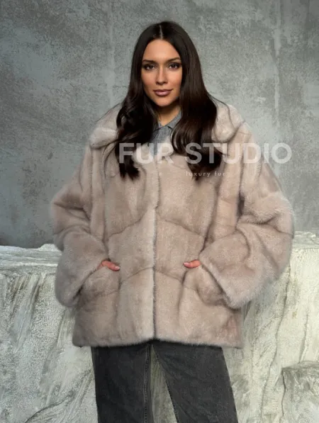 Норковый полушубок с капюшоном в цвете пудра - фото 5