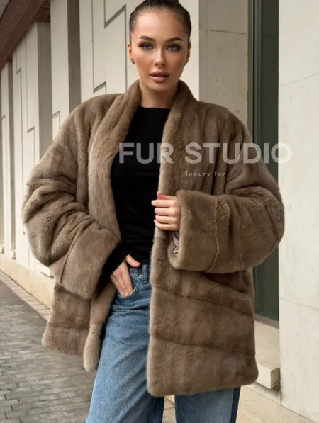 Норковый полушубок пастель V-образный воротник - фото 5