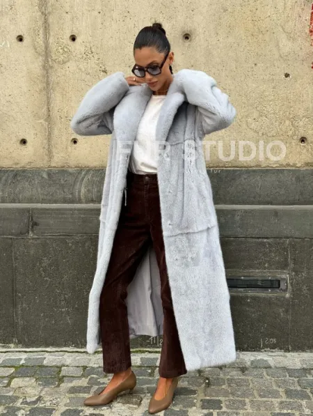 Голубая шуба из плюшевой норки “Velvet” - фото 9