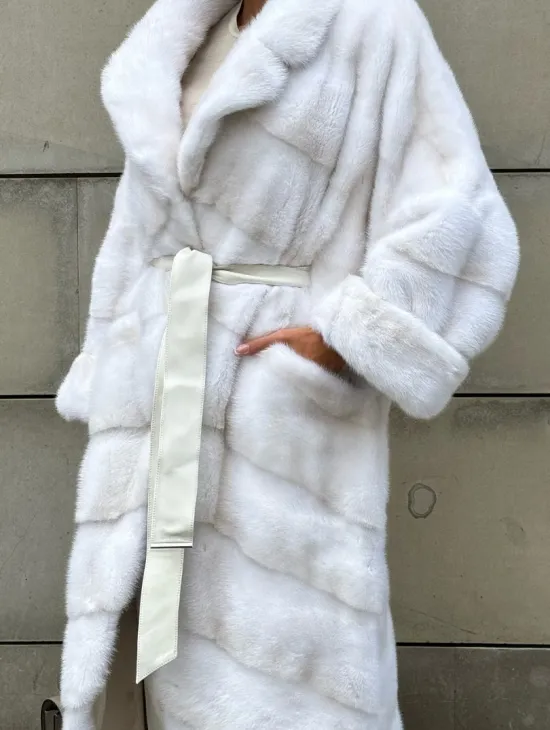 Светлая норковая шуба с английским воротом - цвет паломино - фото 4