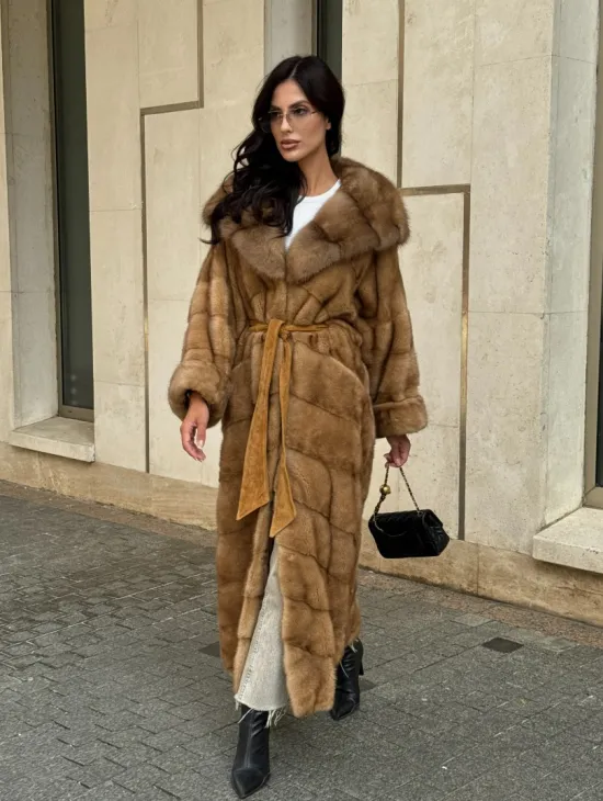 Норковая шуба с капюшоном из меха куницы - цвет карамель - фото 8