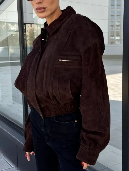 Женская короткая натуральная замшевая куртка - цвет коричневый - фото 1