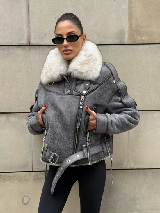 Стильная косуха-дубленка Vintage Grey с воротником из меха песца со шнуровкой на спине - фото 13