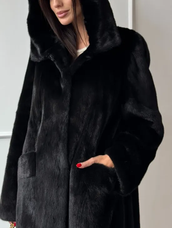 Натуральная черная женская шуба из меха норки Blackglama с капюшоном - фото 1