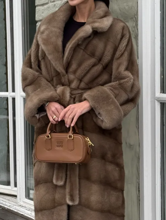 Шуба - кимоно из меха норки Saga Furs в натуральном цвете пастель - фото 3