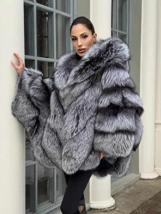 Шуба - пончо из чернобурки с капюшоном - фото 7