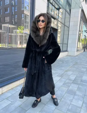 Норковая шуба с капюшоном из куницы -  BlackGlama - фото 2