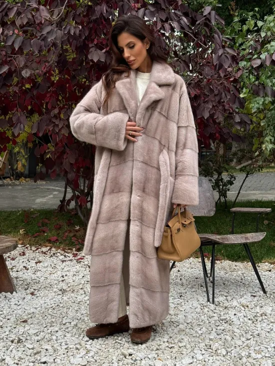 Длинная норковая шуба с поясом - фото 9