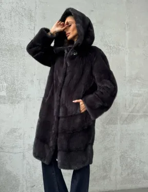 Женская норковая шуба с капюшоном - фото 9