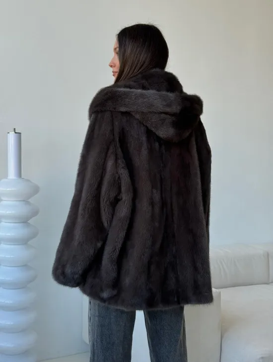 Норковый полушубок с капюшоном - фото 5