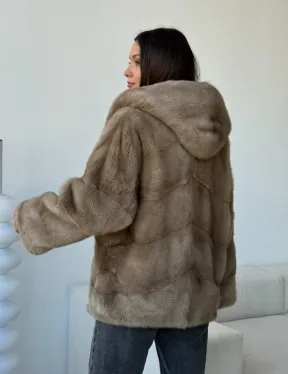 Короткая  норковая шуба с капюшоном - фото 7