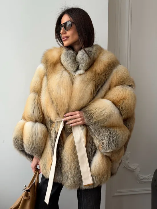 Шуба - пончо из лисы с поясом - фото 8