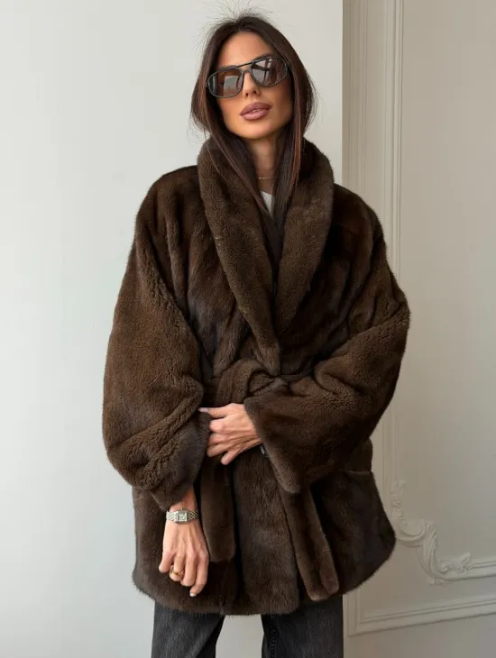 Коричневая норковая шуба под пояс - воротник шаль - фото 9