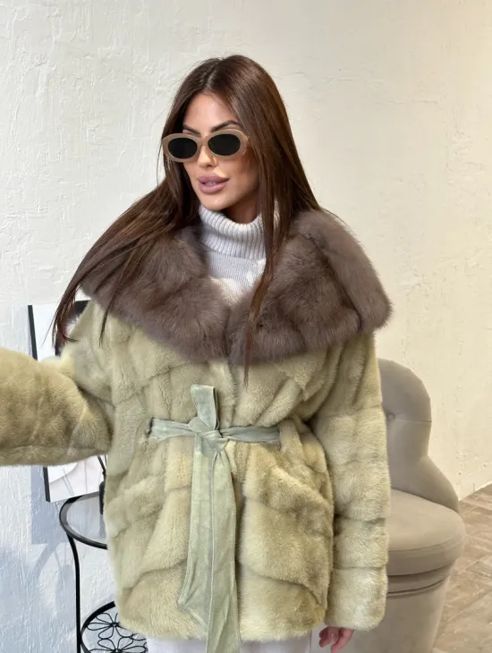Куртка из меха норки с капюшоном  - цвет фисташка - фото 0