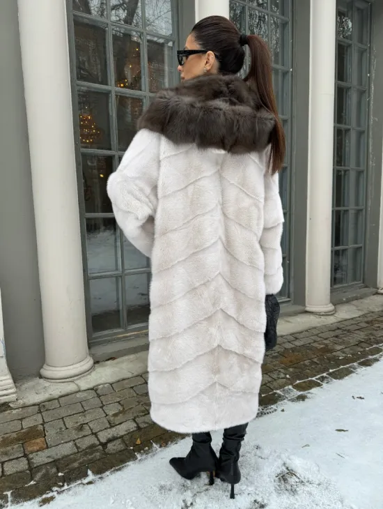 Норковое кимоно с капюшоном из меха куницы - цвет жемчуг - фото 2