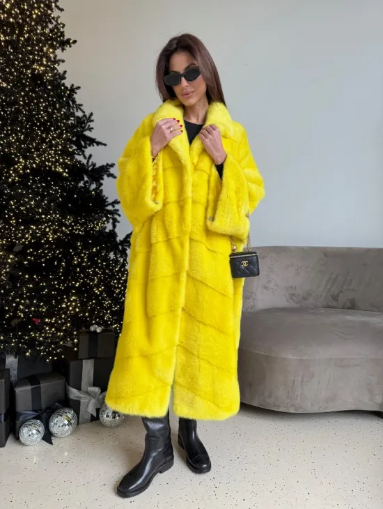 Шуба норковая в стиле Oversize - цвет лимонный - фото 5